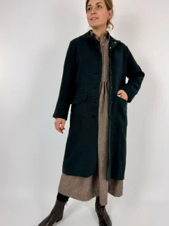 Der Antagonist 25 Coat Black