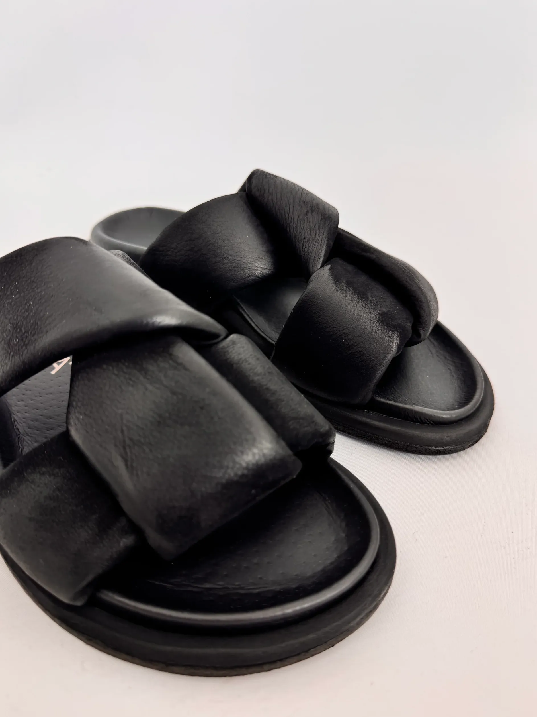 Lofina 7184 Sandals Nero